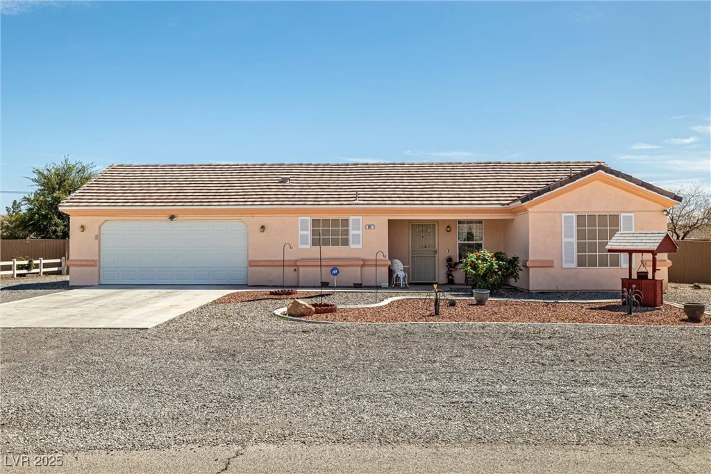 81 Diamond Bar, Pahrump, NV 89048