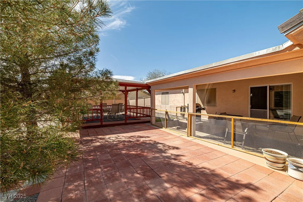 81 Diamond Bar, Pahrump, NV 89048