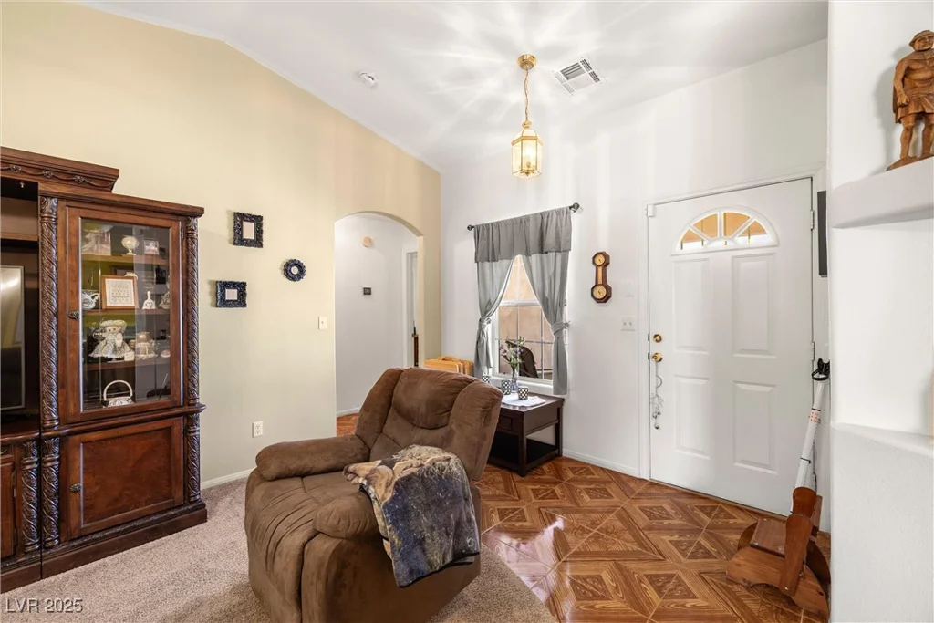 81 Diamond Bar, Pahrump, NV 89048