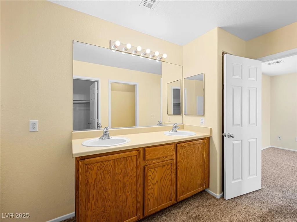 3525 Terneza, North Las Vegas, NV 89081