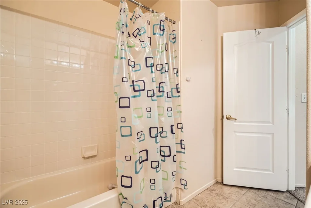 9532 Calico Garden, Las Vegas, NV 89134