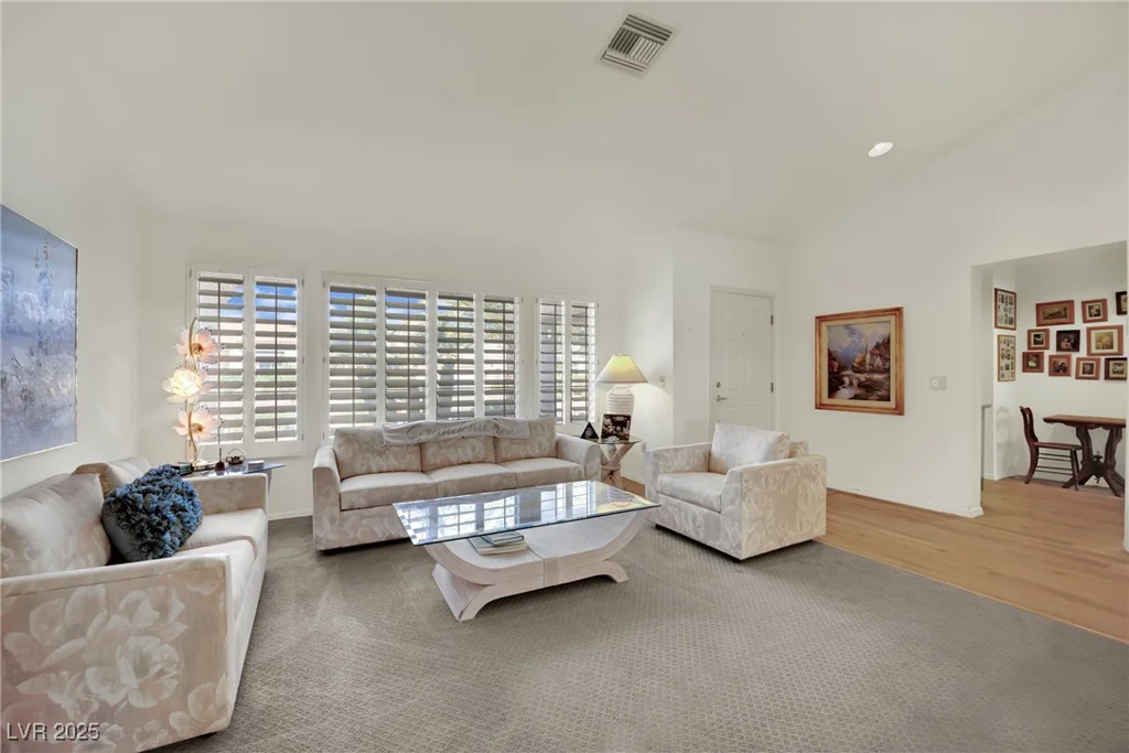 2820 Youngdale, Las Vegas, NV 89134