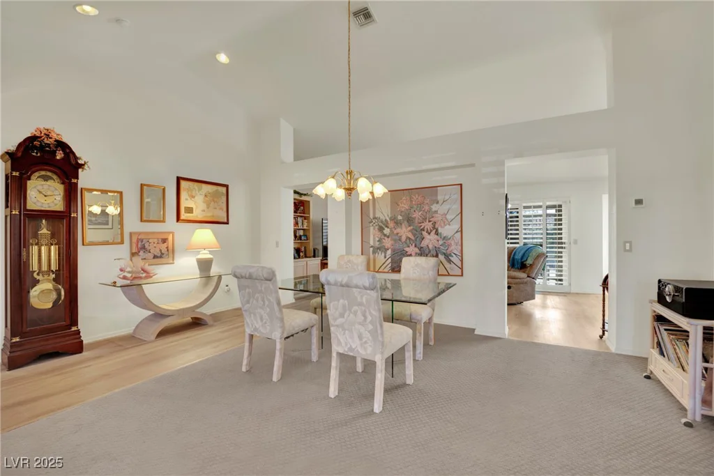 2820 Youngdale, Las Vegas, NV 89134