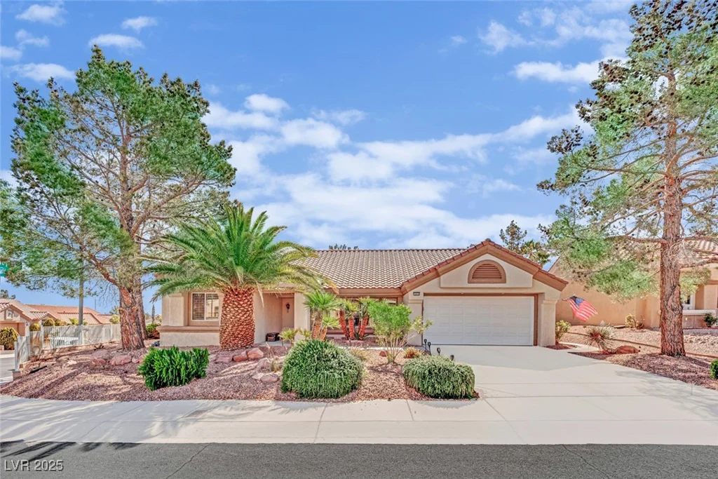 2820 Youngdale, Las Vegas, NV 89134