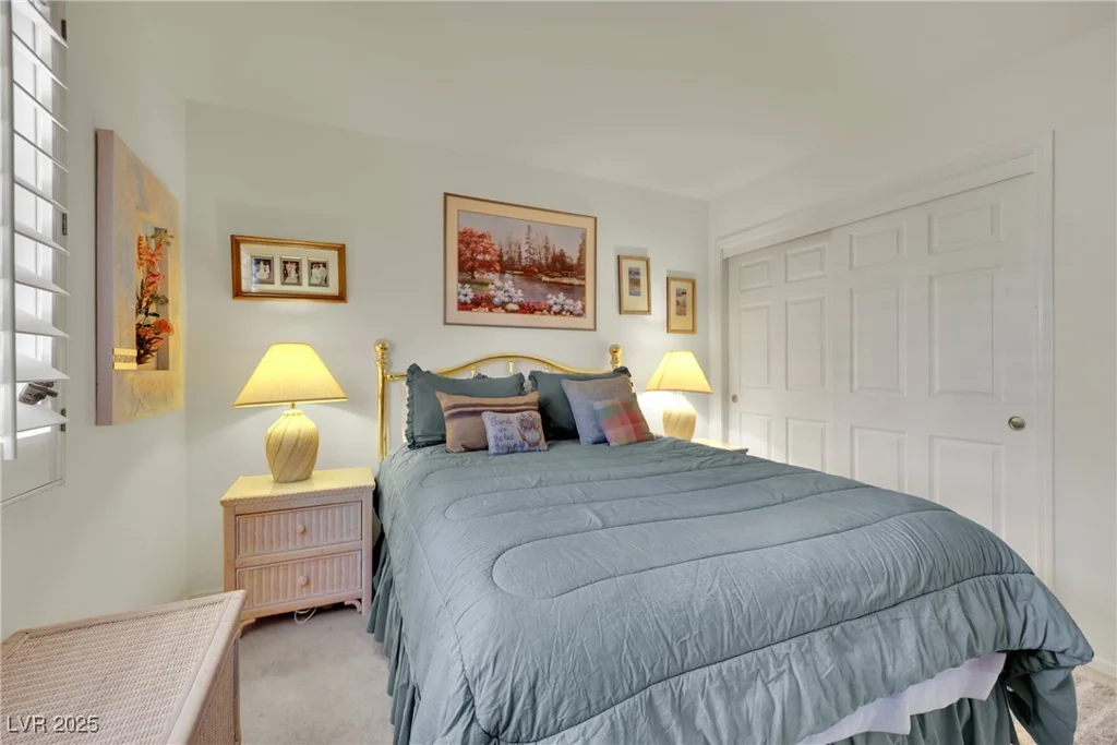 2820 Youngdale, Las Vegas, NV 89134