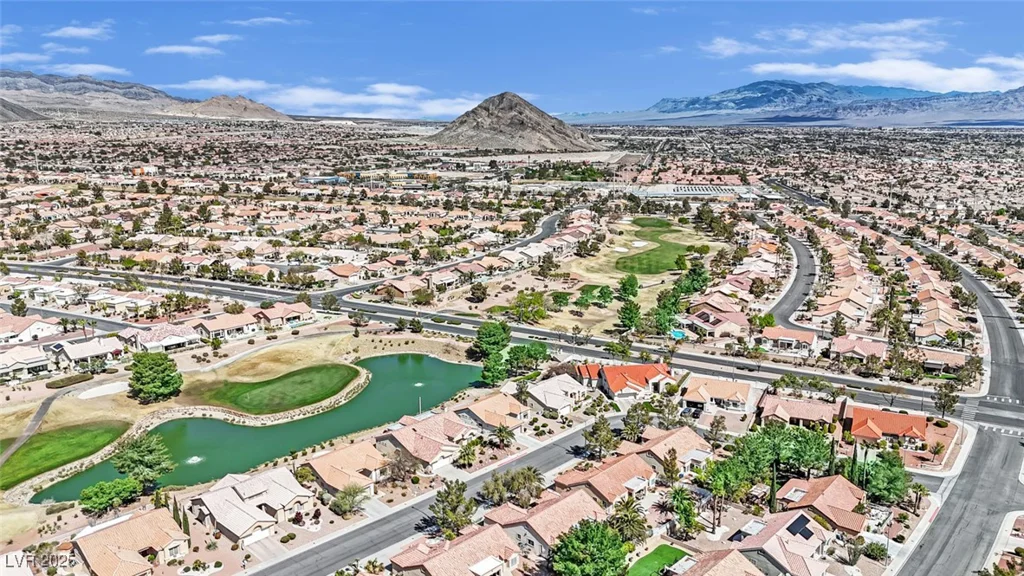 2820 Youngdale, Las Vegas, NV 89134