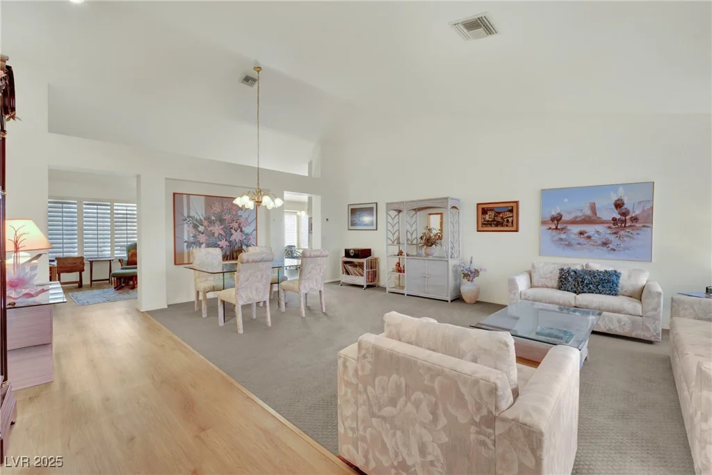 2820 Youngdale, Las Vegas, NV 89134