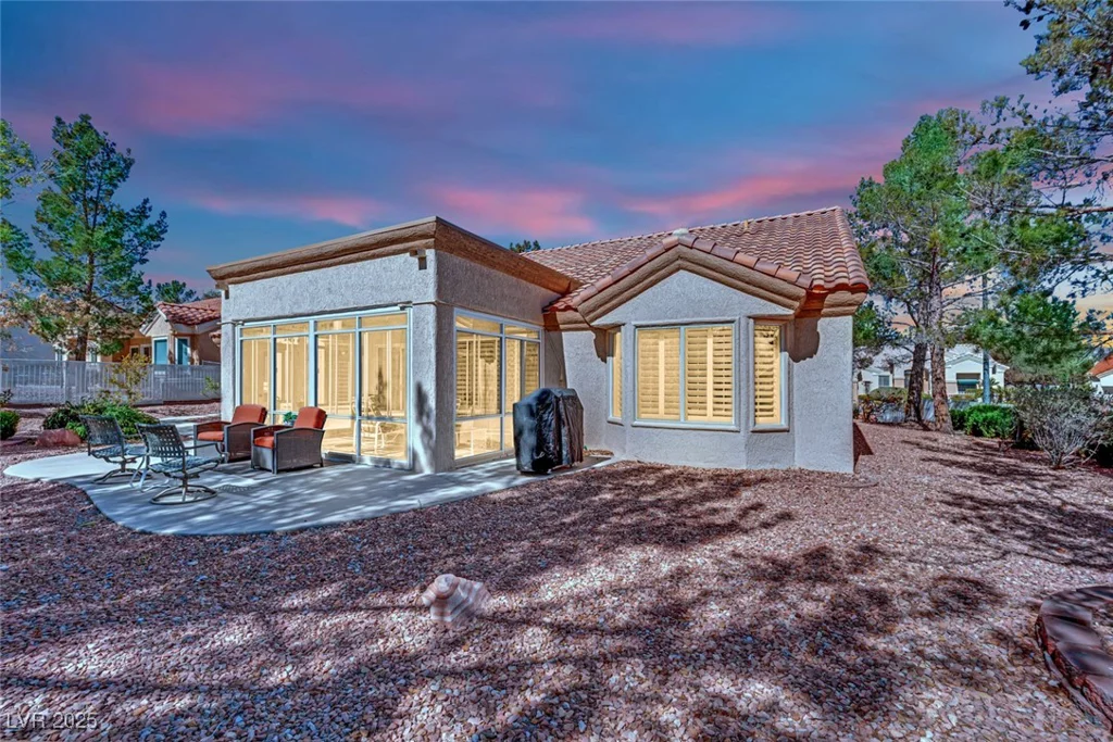 2820 Youngdale, Las Vegas, NV 89134