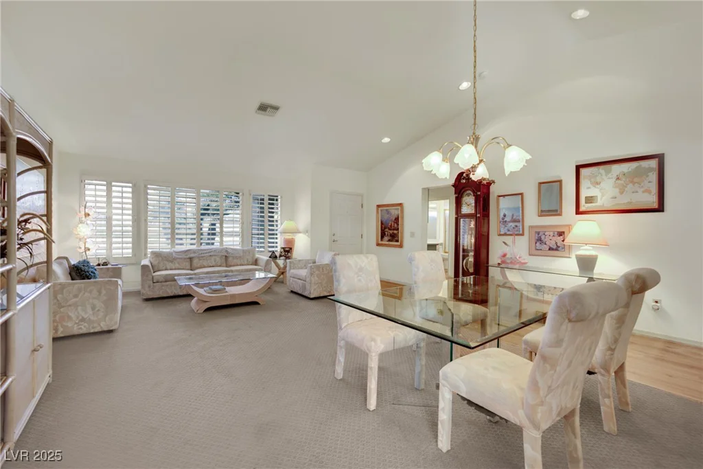 2820 Youngdale, Las Vegas, NV 89134