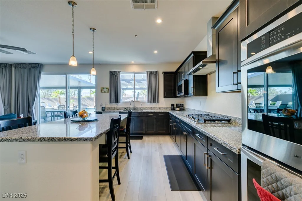 8637 Home Gate, Las Vegas, NV 89113