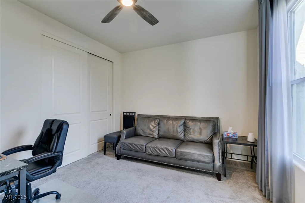 8637 Home Gate, Las Vegas, NV 89113