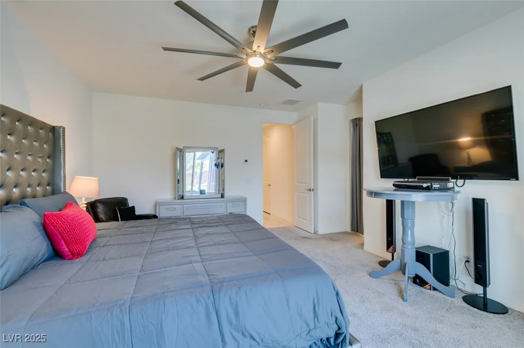 8637 Home Gate, Las Vegas, NV 89113