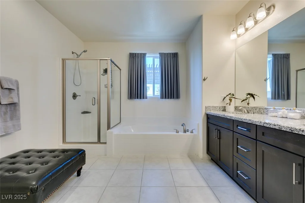 8637 Home Gate, Las Vegas, NV 89113