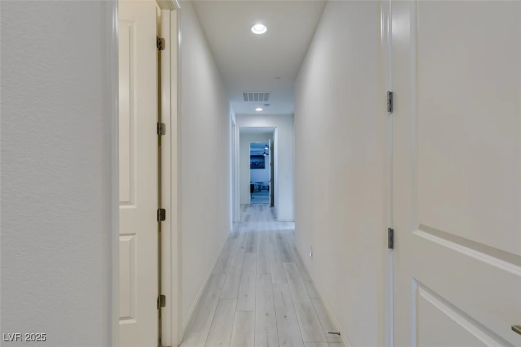 8637 Home Gate, Las Vegas, NV 89113
