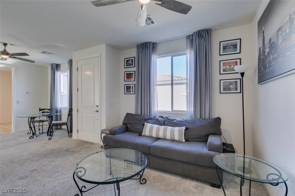 8637 Home Gate, Las Vegas, NV 89113