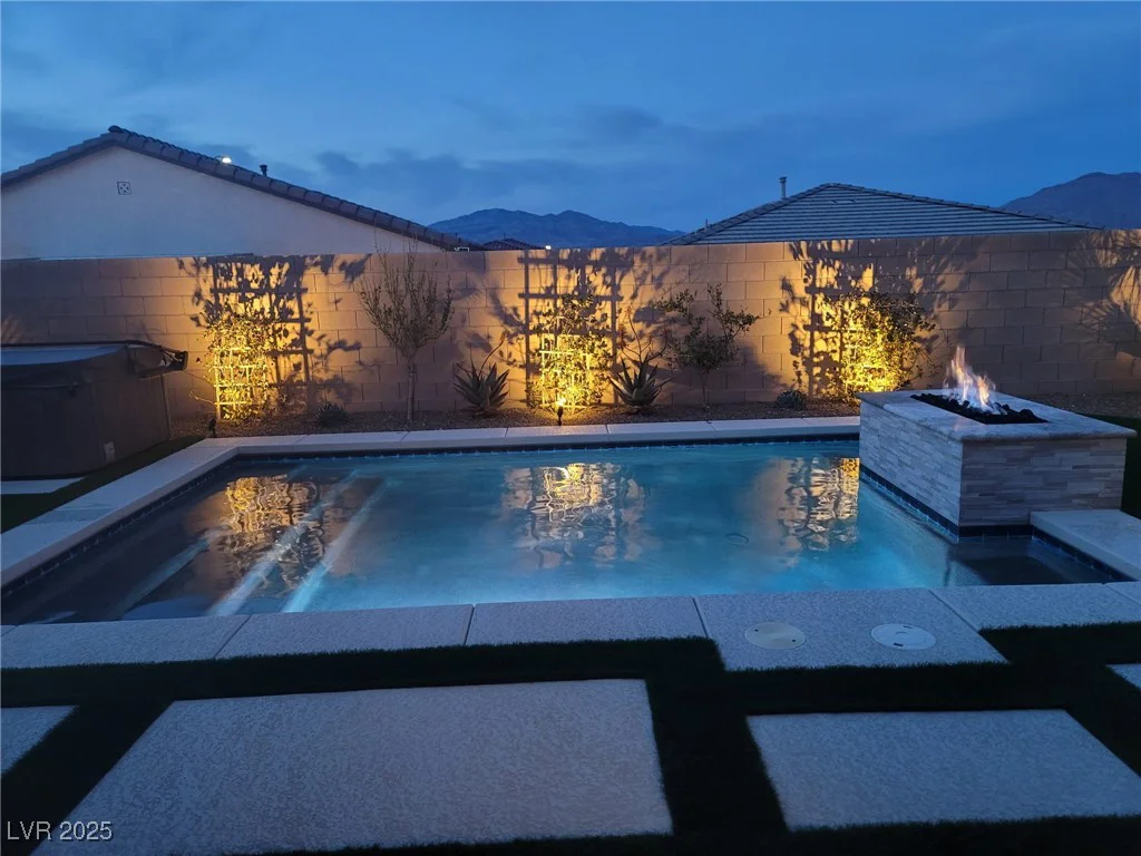 9974 Petroglyph Canyon, Las Vegas, NV 89166