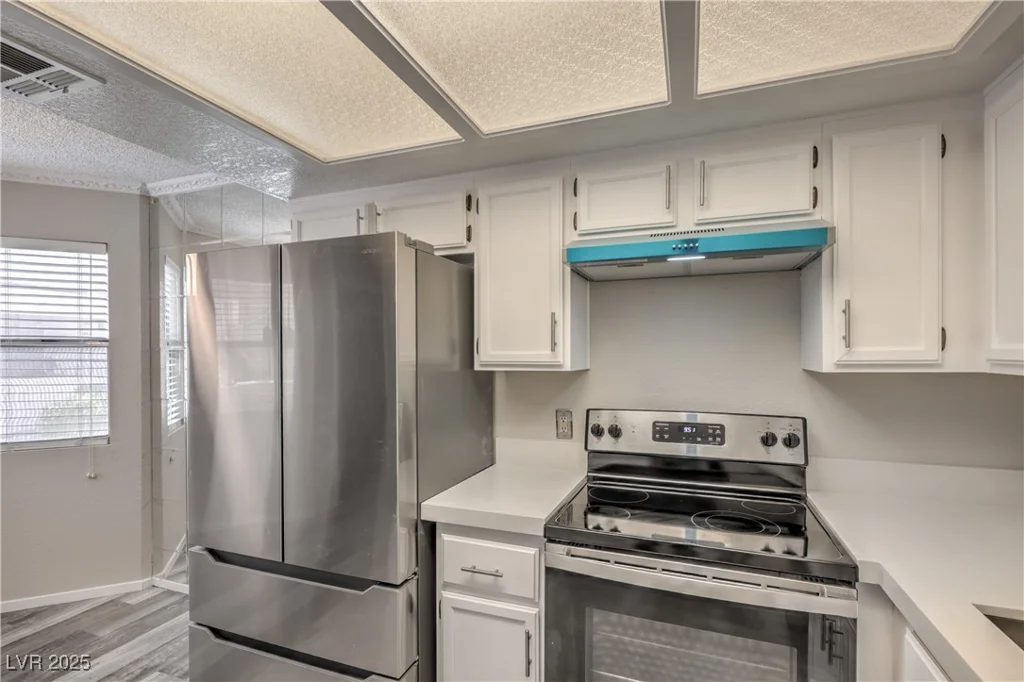 925 Boulder Mesa, Las Vegas, NV 89128