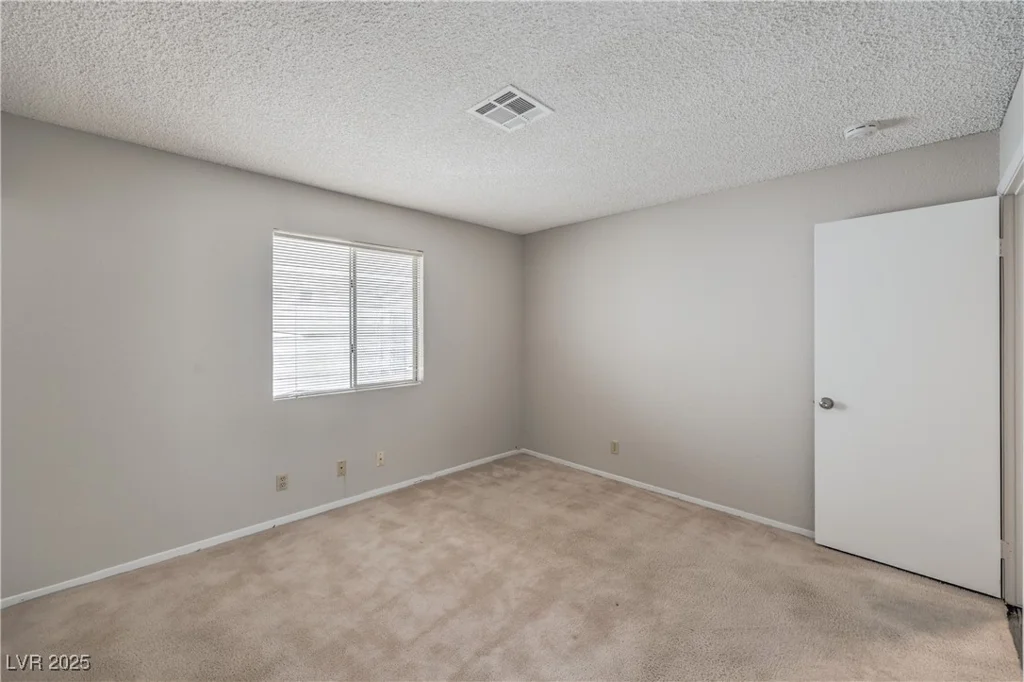 925 Boulder Mesa, Las Vegas, NV 89128