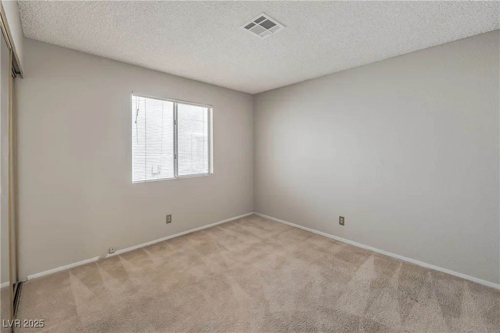 925 Boulder Mesa, Las Vegas, NV 89128