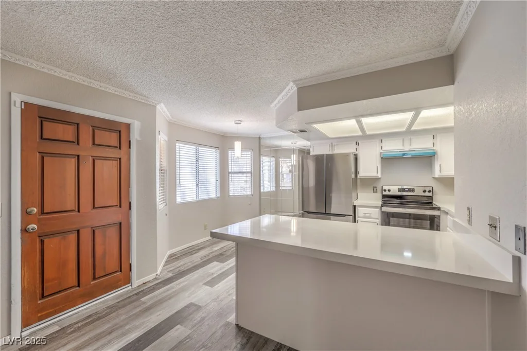 925 Boulder Mesa, Las Vegas, NV 89128