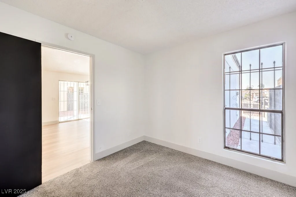 6804 Atrium, Las Vegas, NV 89108