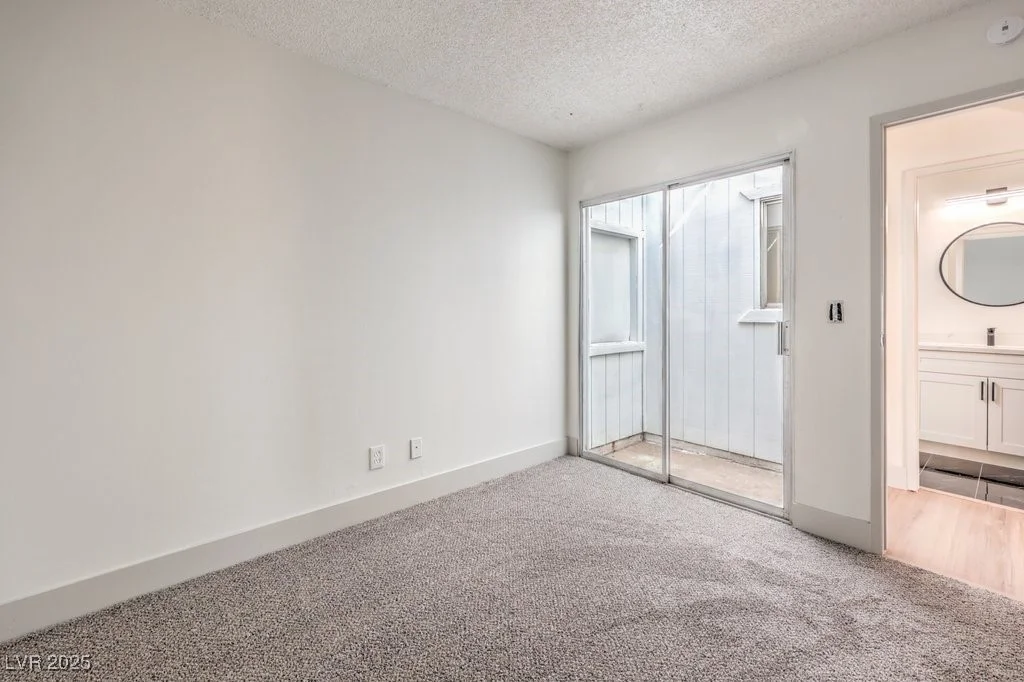 6804 Atrium, Las Vegas, NV 89108