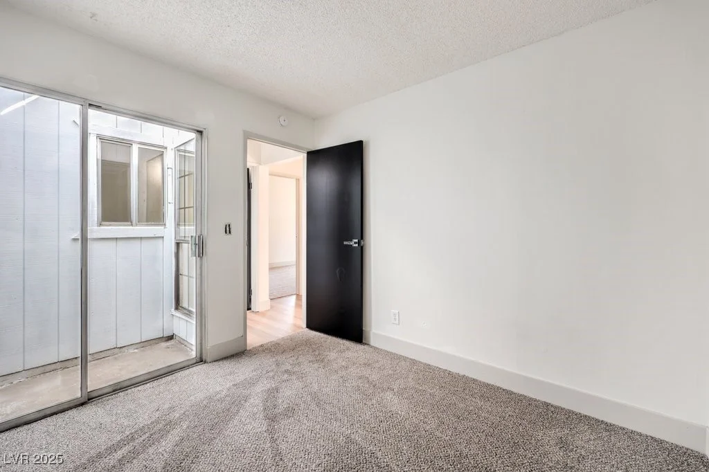 6804 Atrium, Las Vegas, NV 89108