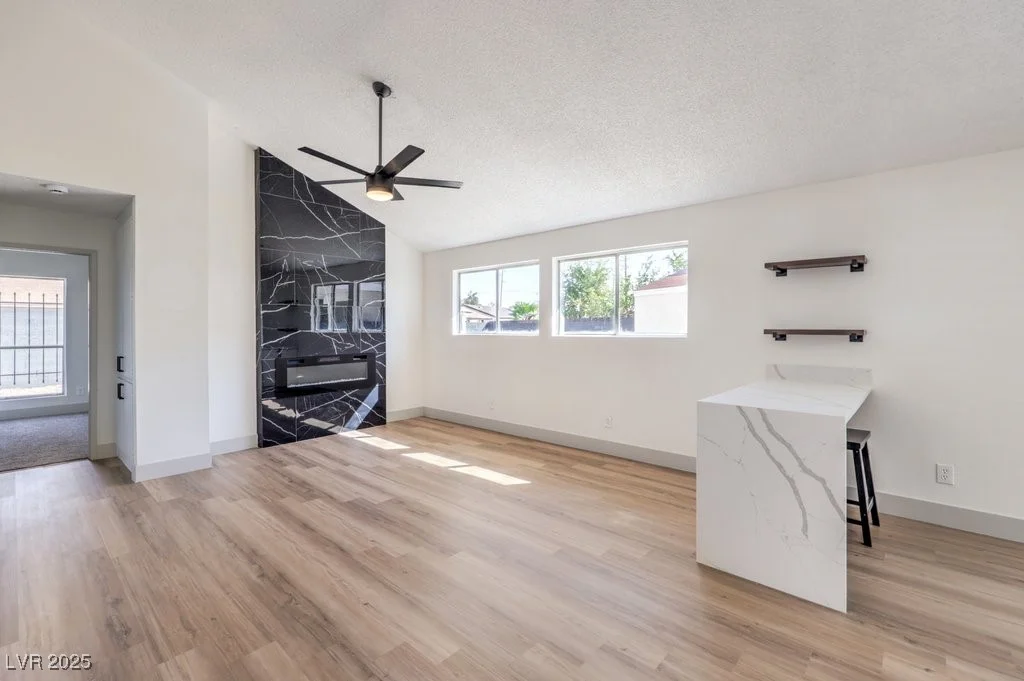 6804 Atrium, Las Vegas, NV 89108