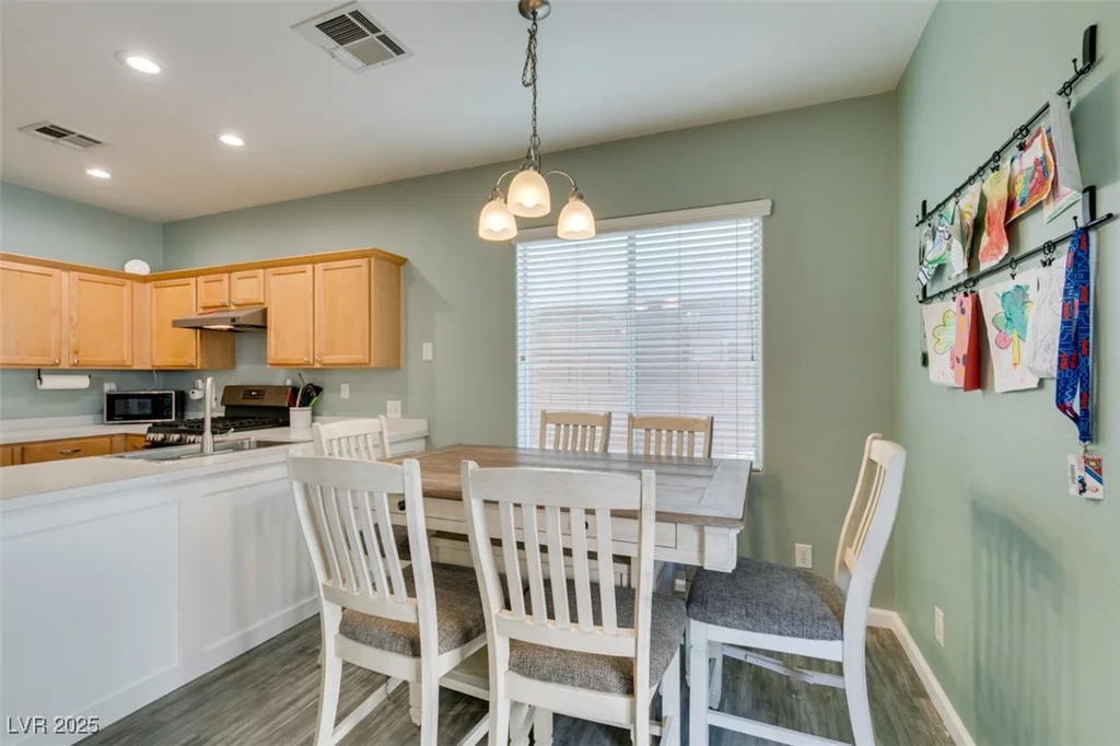 8936 Addison Walk, Las Vegas, NV 89149