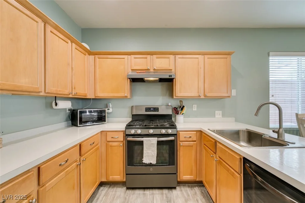 8936 Addison Walk, Las Vegas, NV 89149