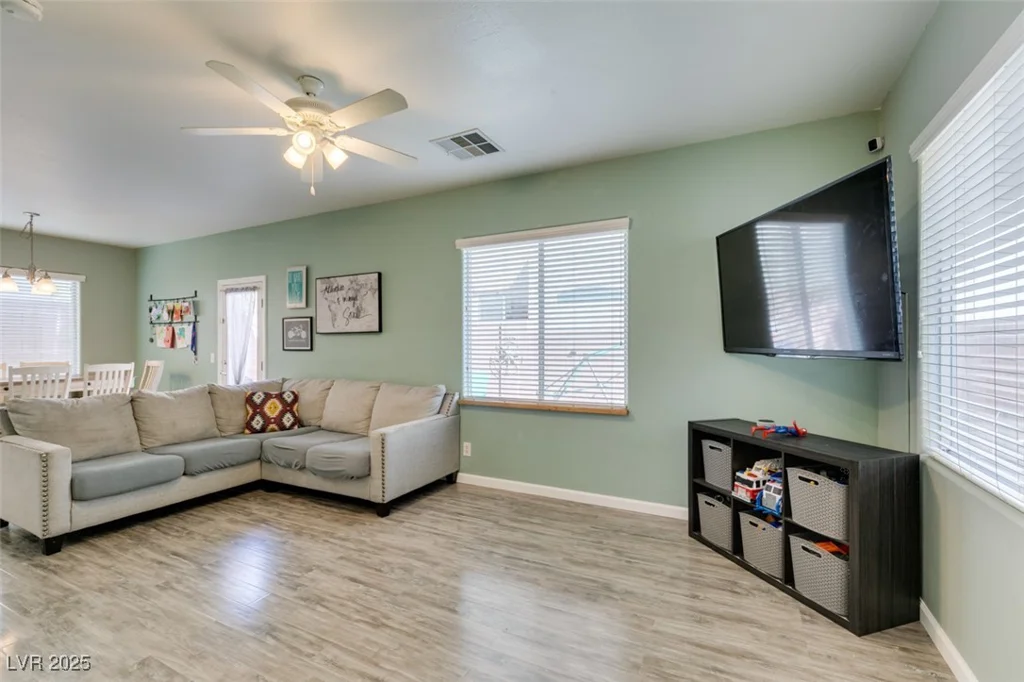 8936 Addison Walk, Las Vegas, NV 89149