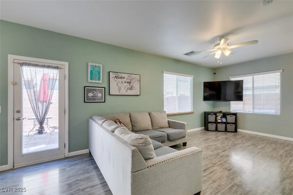 8936 Addison Walk, Las Vegas, NV 89149