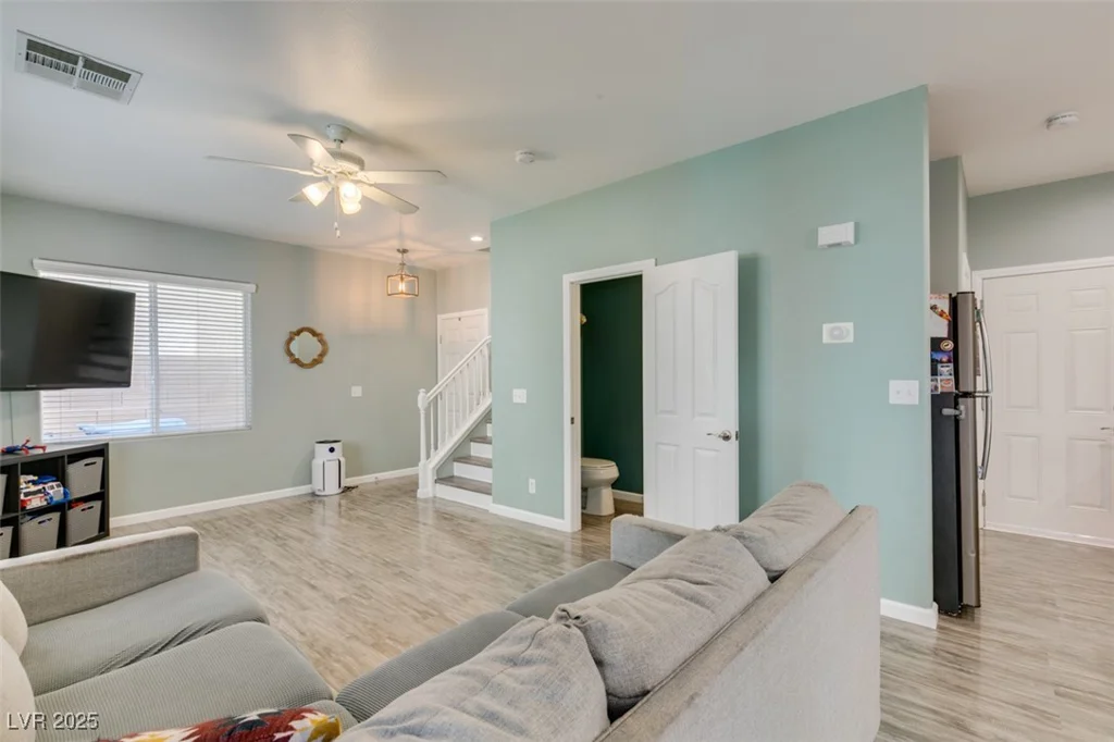 8936 Addison Walk, Las Vegas, NV 89149