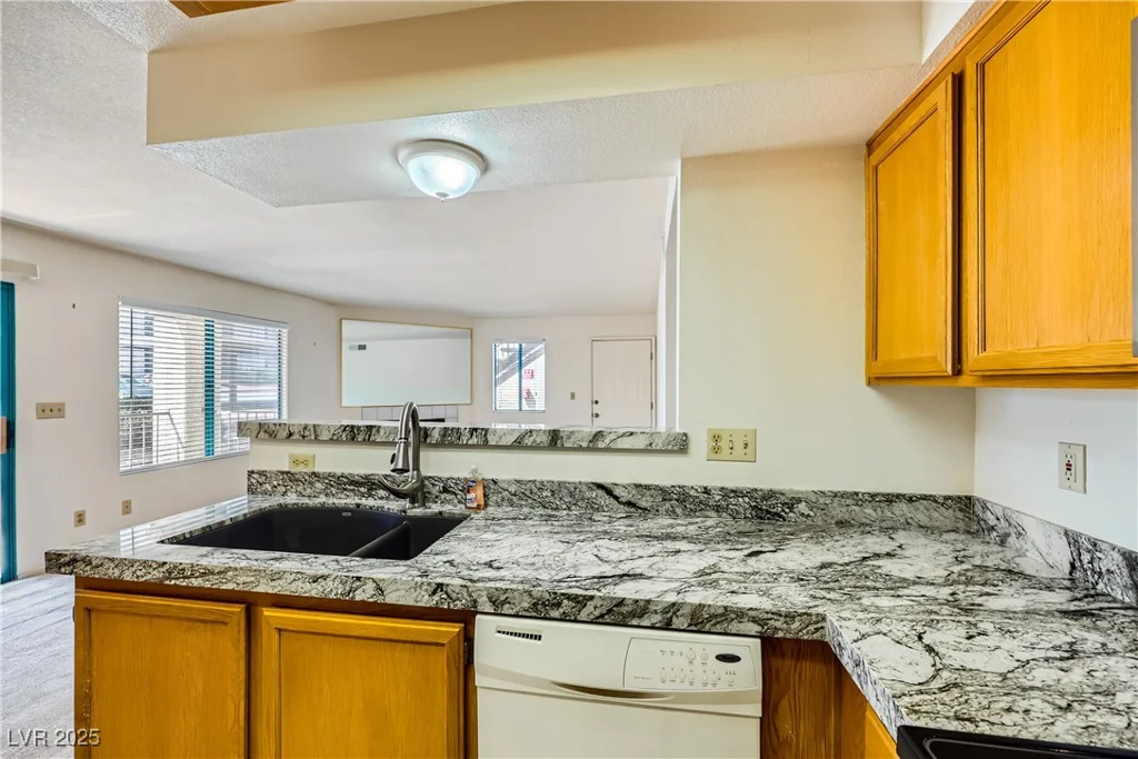 1575 Warm Springs, Henderson, NV 89014