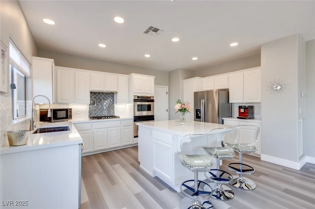 1905 Hovenweep, Henderson, NV 89052