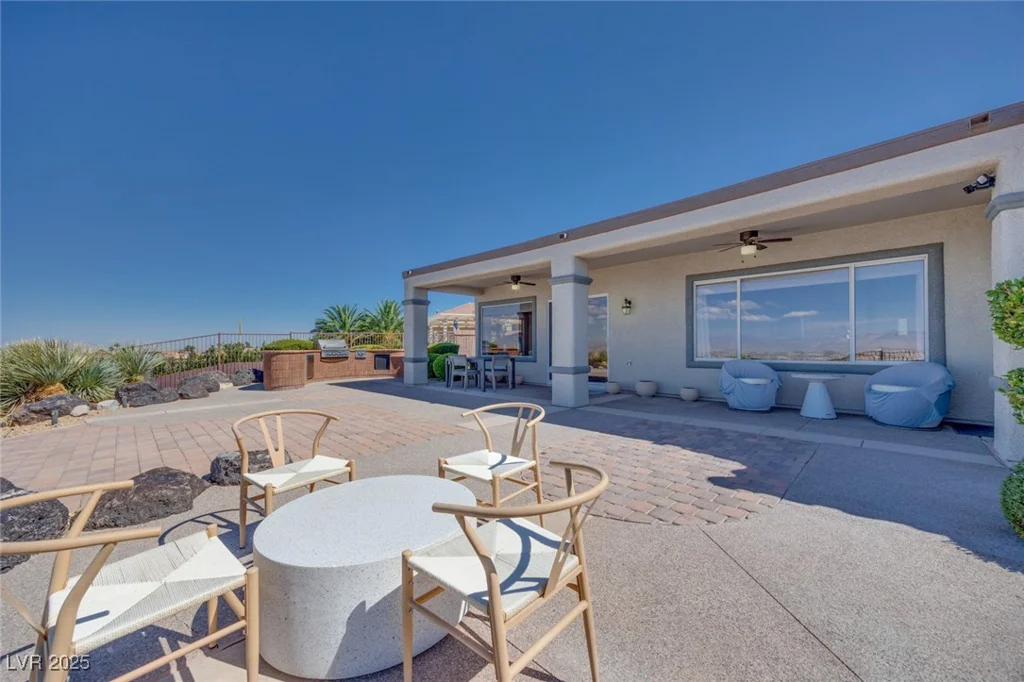 1905 Hovenweep, Henderson, NV 89052