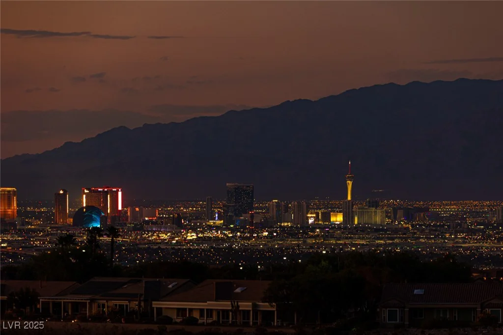 1905 Hovenweep, Henderson, NV 89052