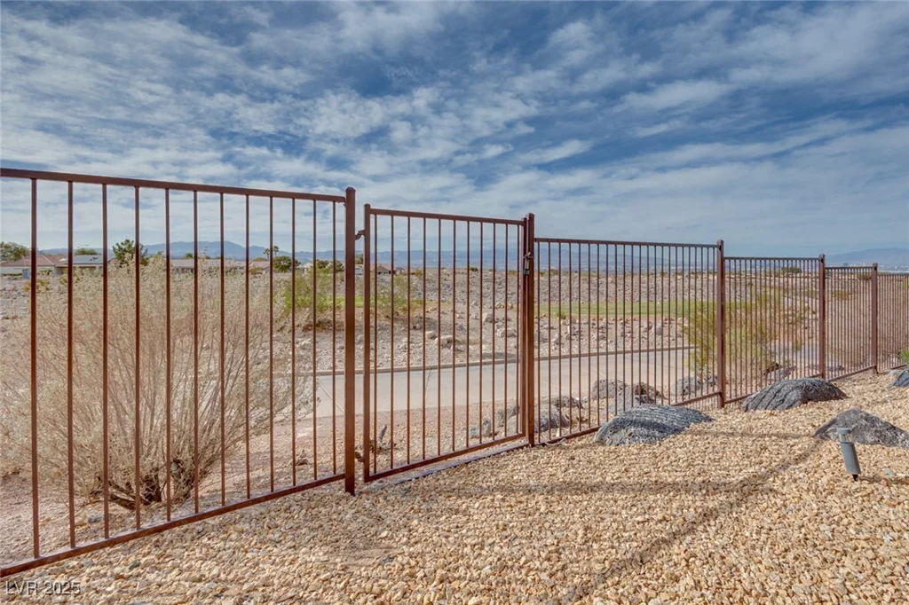 1905 Hovenweep, Henderson, NV 89052