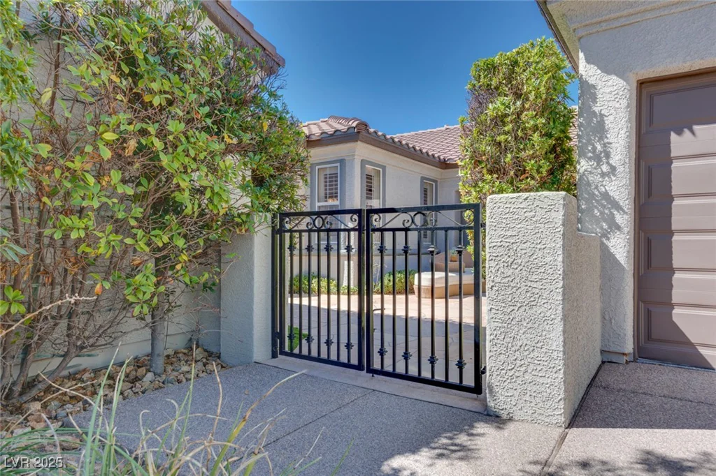 1905 Hovenweep, Henderson, NV 89052