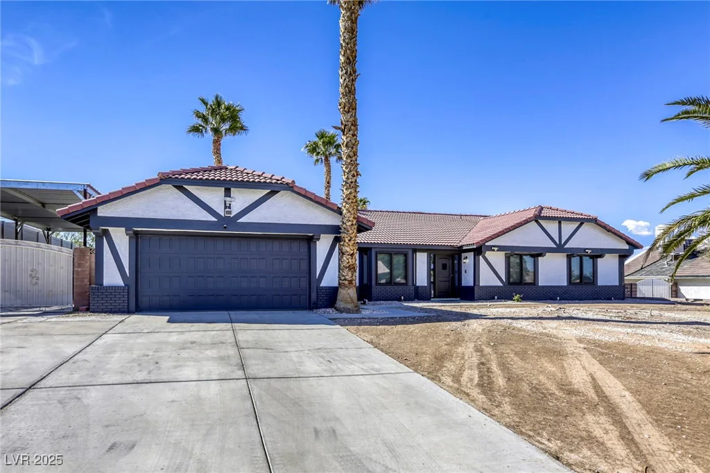 6953 Hathaway, Las Vegas, NV 89156