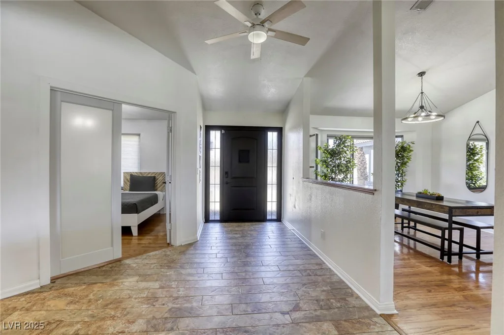 6953 Hathaway, Las Vegas, NV 89156
