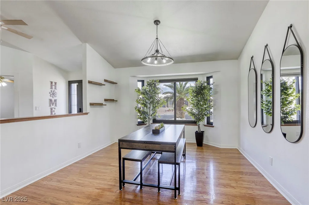 6953 Hathaway, Las Vegas, NV 89156