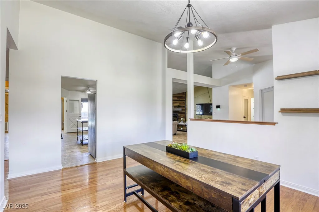 6953 Hathaway, Las Vegas, NV 89156