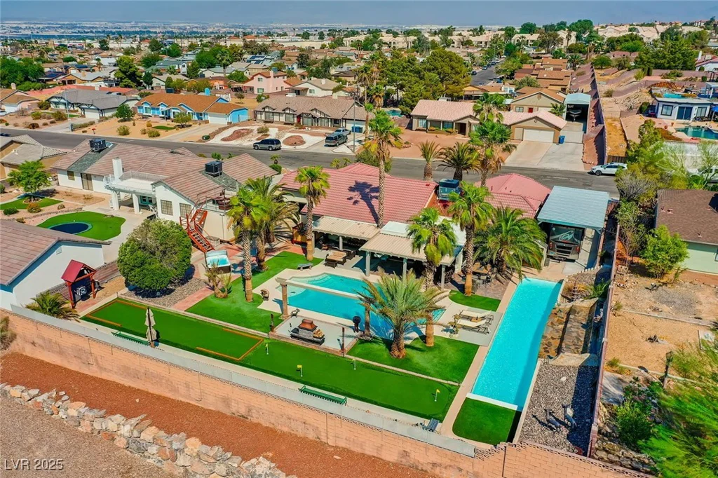 6953 Hathaway, Las Vegas, NV 89156