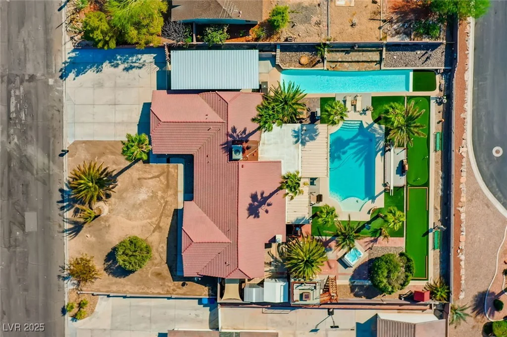6953 Hathaway, Las Vegas, NV 89156