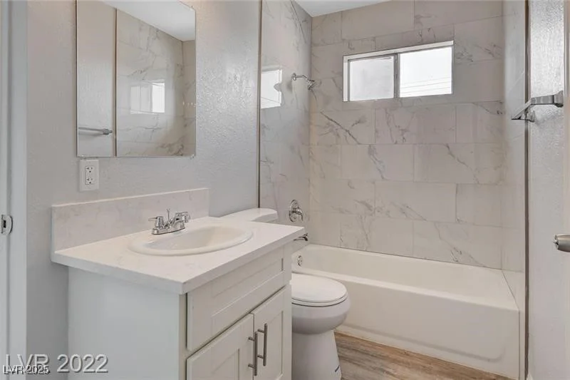 5075 San Anselmo, Las Vegas, NV 89120