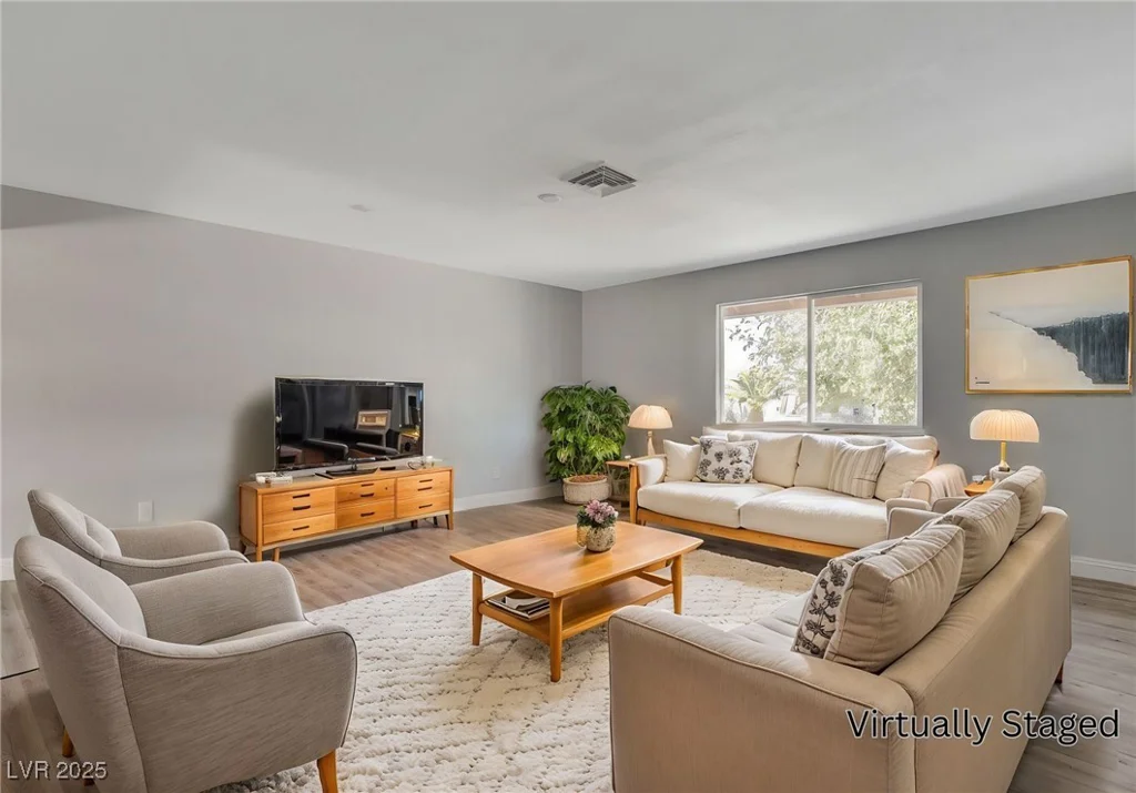5075 San Anselmo, Las Vegas, NV 89120
