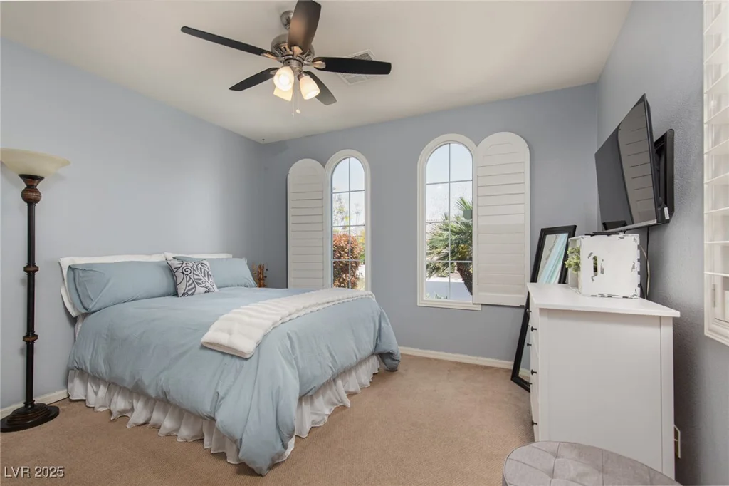5843 Reeves Springs, Las Vegas, NV 89131