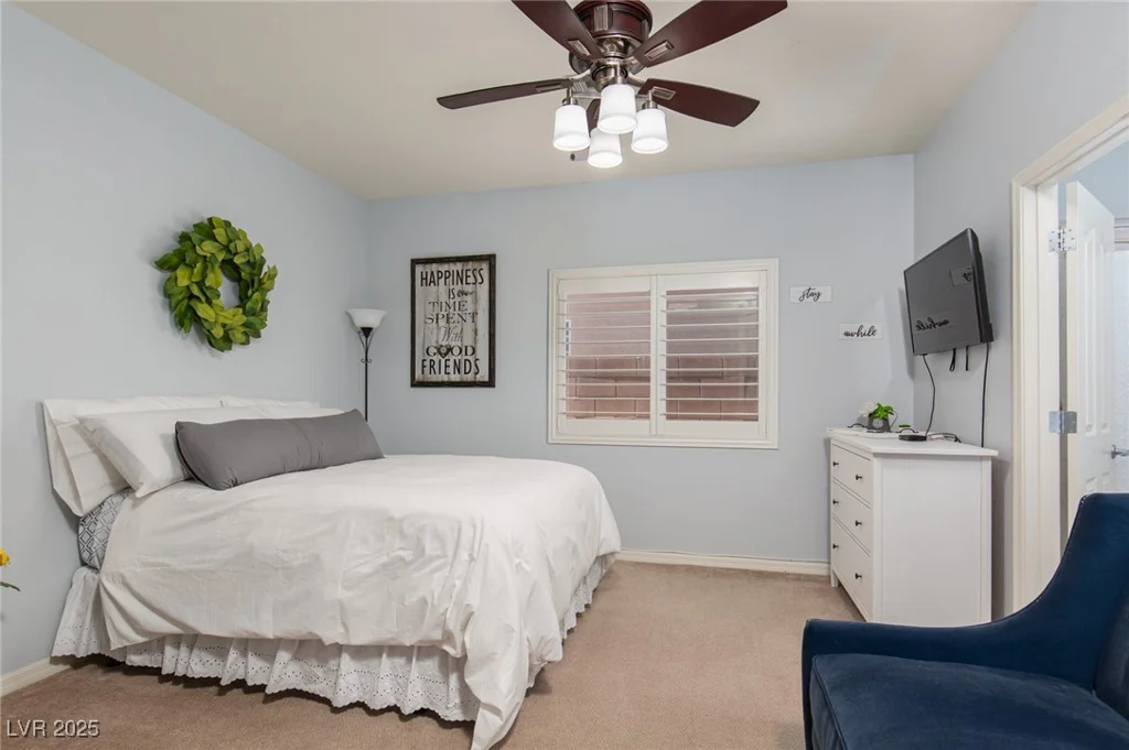 5843 Reeves Springs, Las Vegas, NV 89131