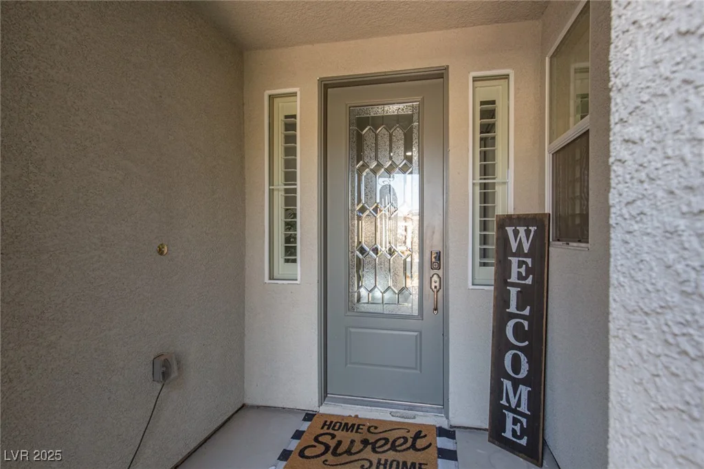 5843 Reeves Springs, Las Vegas, NV 89131